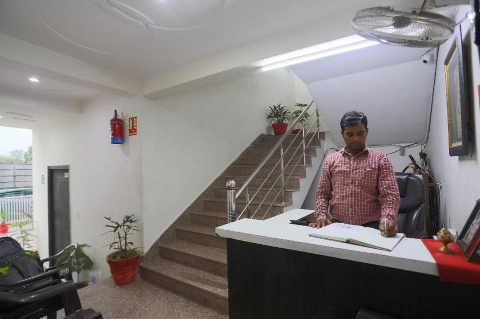 Hotel O Vrinda Residency Hotel in Uttar Pradesh