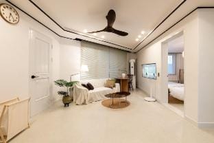 8 minutes to Hanok Village, with family and friend Vacation rental in South Korea