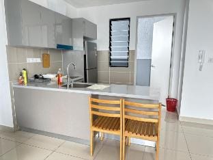 KLCC view 2BR Luxury suite(BOLT-53-10-2BR)Trion@KL Vacation rental in Federal Territory of Kuala Lumpur