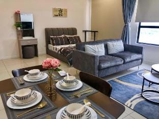 CozyStudio inthe Heart of Subang Vacation rental in Subang Jaya