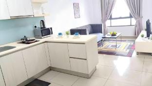 New Moon Suite~Solstice|wi-fi|Netflix|Free Parking Vacation rental in Selangor, Malaysia