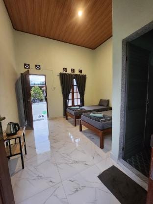 Mandala Homestay Samosir Vacation rental in Indonesia