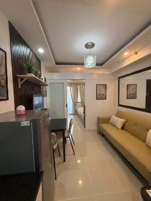 Sea Condo - Sunset La Vista Vacation rental in Pasay