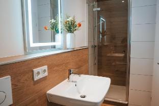 Cozy studio in a prime city location - Apartment 4 Vacation rental in Saarbrücken