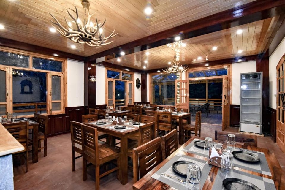 Anand Vilas Retreat By Bv Hotels And Caterers Hotel in Manali