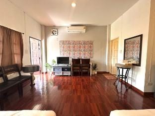 INCM Guesthouse(Room4) Vacation rental in Chiang Mai