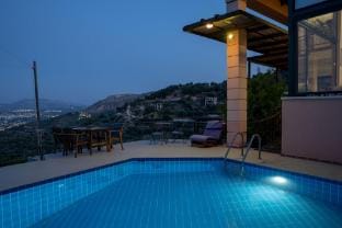 Villa Evakri with  Private Swimming Pool & BBQ Villa in Crete