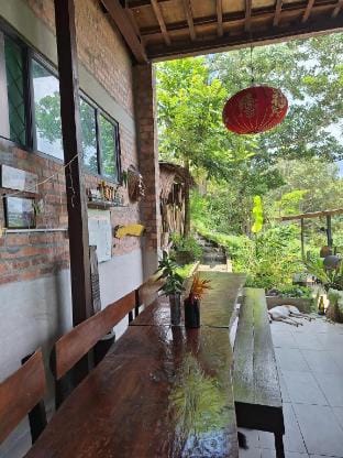 Wild Wolf den Homestay 野狼穴 Vacation rental in Selangor, Malaysia