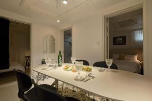 Sinseol-dong St. 6min./3rooms/4beds/hotel bedding Vacation rental in Seoul