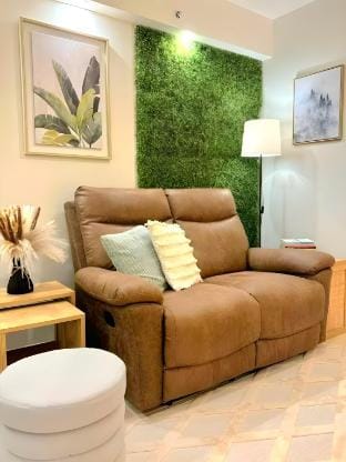 SerenescapeSuite 1BR - Netflix, Disney & Prime Vacation rental in Pasig