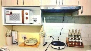 Veronica Grey's Staycation 1BR Vacation rental in Pasig