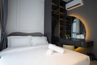 Homey 2BR | Neu Suites | 5min to KL City Vacation rental in Federal Territory of Kuala Lumpur