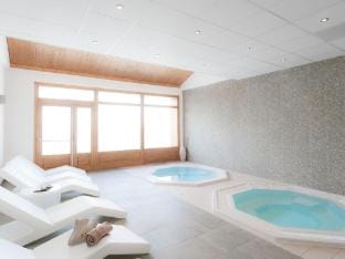 Chalet in Alps near Ski Slopes Apartment in Sainte-Foy-Tarentaise