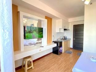 Mesaverte Condo w/ Balcony+Strong Wifi+Netflix  Apartment in Cagayan de Oro
