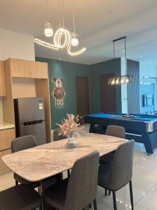 Green Haven Elegant Color High Floor 3 Bedroom Apartment in Johor
