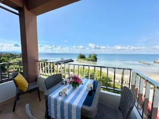 Executive Studio Beachfront, Samal Island Vacation rental in Island Garden City of Samal