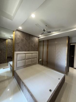 Cozy & Modern 3bhk flat in Thane  Apartment in Thane