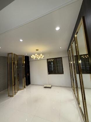 Cozy & Modern 3bhk flat in Thane  Apartment in Thane