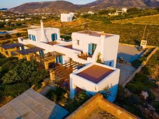 Villa Ioanna for 10 - AllParos Villas Vacation rental in Paros, Greece