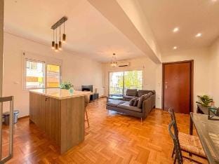 Bright & Spacious Flat near Glyfada Center Vacation rental in South Athens
