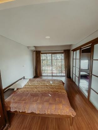 Saung Pak Enan Villa Vacation rental in West Java
