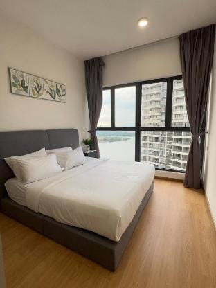DB Seaview 2R2B balcony 4pax near CIQ - by Wehome Vacation rental in Johor Bahru