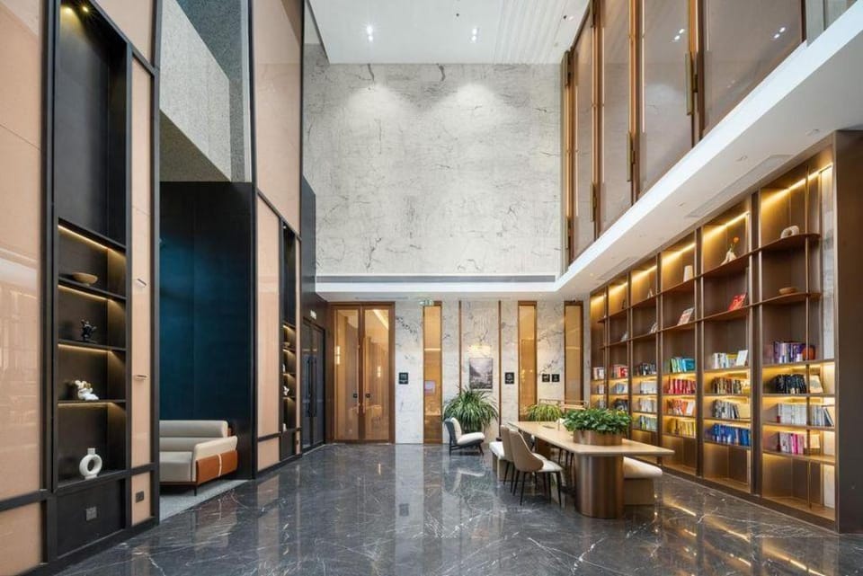 Atour Hotel Tianjin Binhai Yujiapu Financial District Hotel in Tianjin