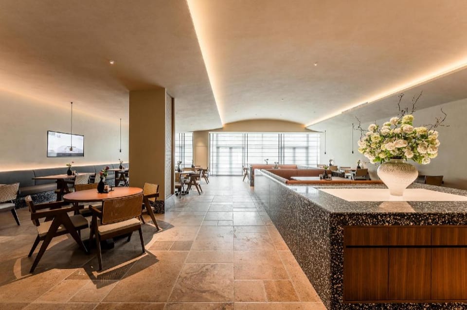 Atour Hotel Wuxi Jiangnan University Lihu Campus Hotel in Suzhou