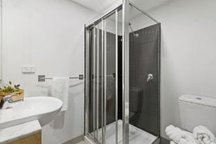 Chic 2BR Loft Near Melbourne Central, Free Parking Apartment in Melbourne