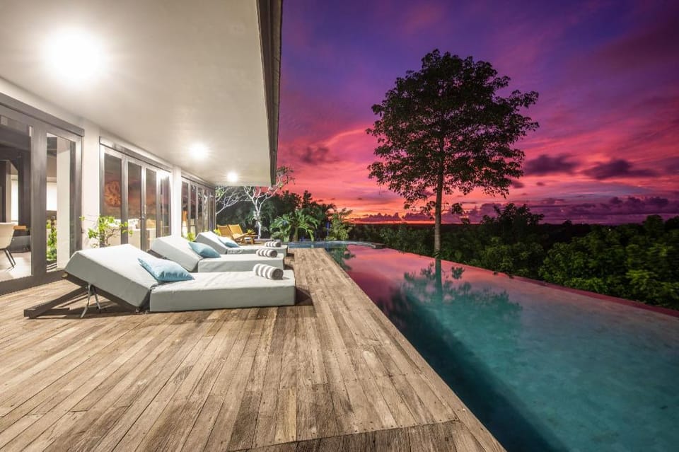 Clifftop villa 5 mins to Bingin Villa in Bali