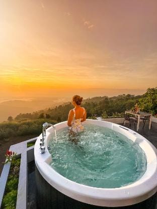 Above the clouds Chiang rai - Grand Villa Room Villa in Thailand