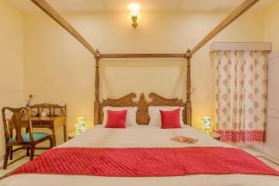 Chandranita Homestay Jaipur | Sparrow Room Vacation rental in Jaipur