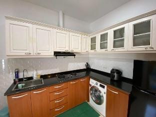 Entire Home Meninting Regency Lombok near Senggigi Vacation rental in Batu Layar