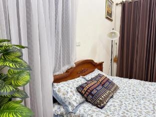 Old Hanoian style 2mins to Old quarter w Kitchen Apartment in Hanoi