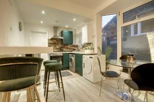 Central Southsea 5 Bed House - Sleeps 10 Vacation rental in Portsmouth