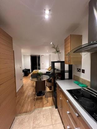 Canary Wharf O2 Arena ExCel Greenwich London Apartment in London
