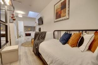 Stunning Compact Studio in the heart of Portsea Vacation rental in Portsmouth