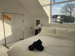 Spacious Entire 2-Bed Home in Waterford City Vacation rental in Waterford City