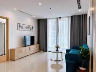 LT.housing - 2BR Vinhomes Skylake/Pham Hung Vacation rental in Laos