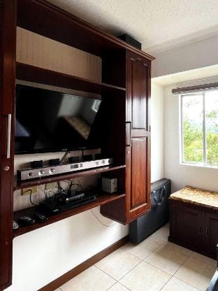 Room in Albegro Baguio Burnham Wifi Parking Apartment in Baguio