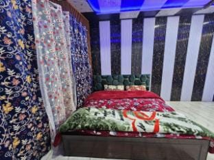 Lal Chowk Homestays Vacation rental in India