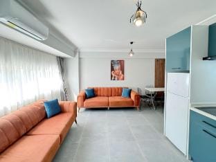 Renovated Duplex Apartment Near Metro w/Elevator Vacation rental in Istanbul