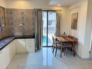 2 BHK Villa with Plunge Pool- weekend getaway! Villa in Maharashtra
