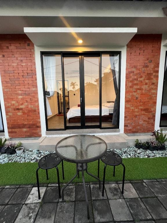 uger guest house Hotel in North Kuta