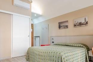 Hotel Where Serenity Meets Comfort in Ventimiglia Apartment in Ventimiglia
