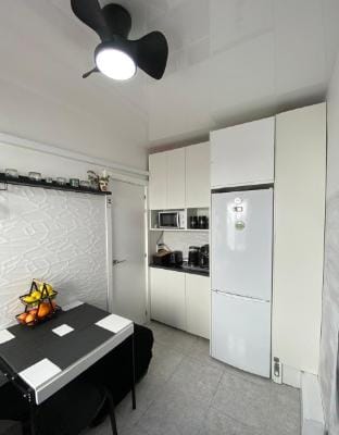 Modern Art apartment by the sea Playa del Espejo Vacation rental in Los Alcázares
