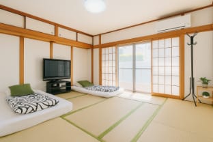 Osaka Nippori Room for 6-8 people Vacation rental in Osaka