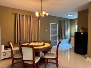Simple Home & Private living near BKK Airport Vacation rental in Bangkok