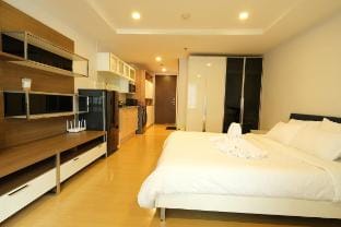 BTS Nana / Sukhumvit 13 / City center TSS Vacation rental in Bangkok