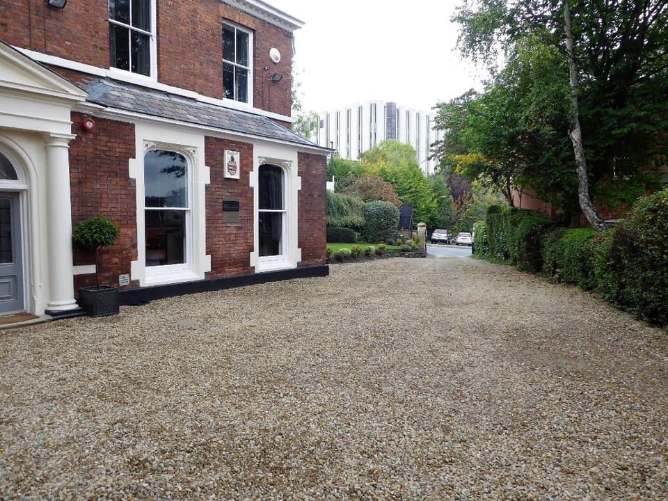 Claremont  The Corson Apartment in Leeds